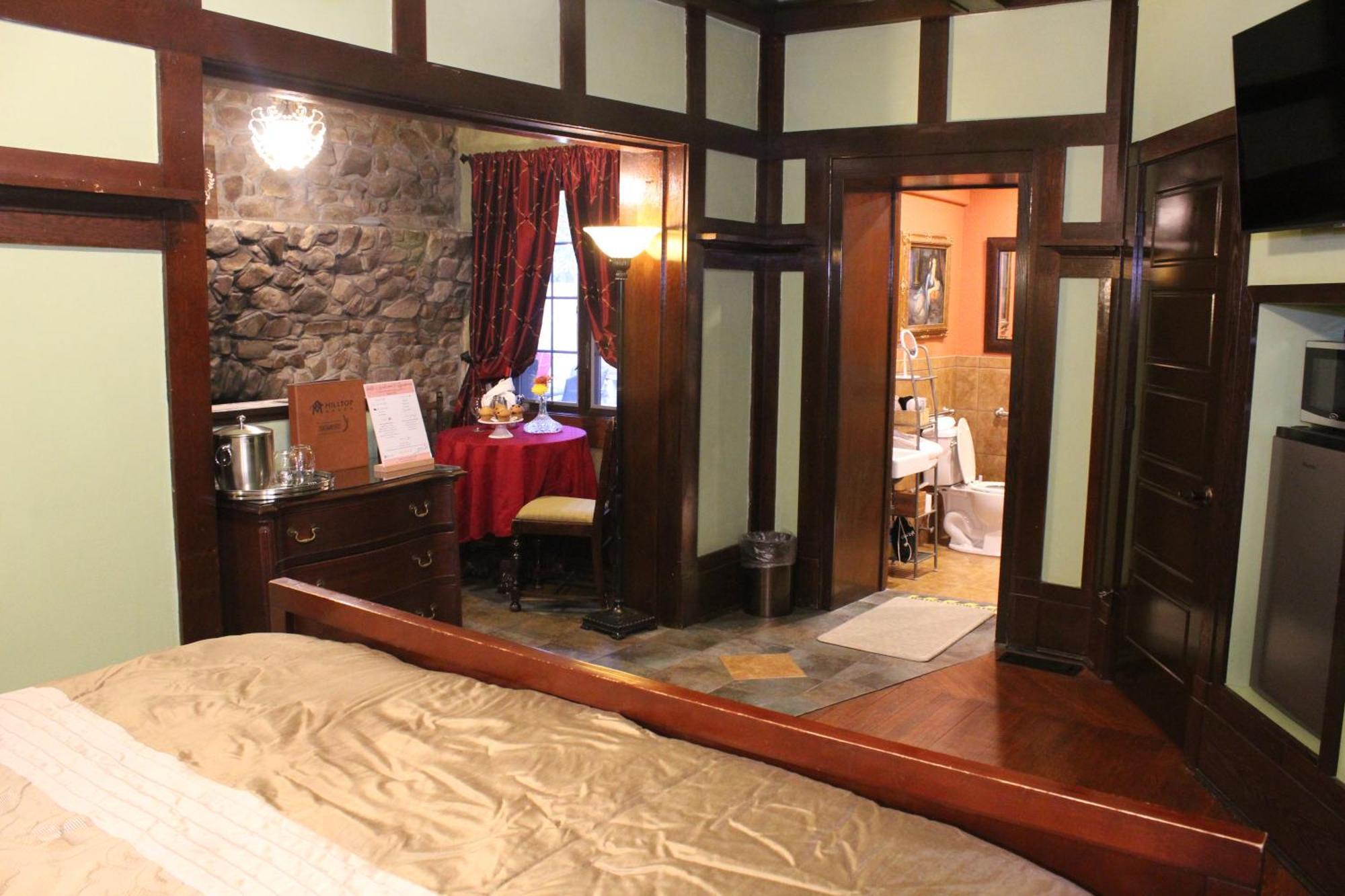 Hilltop Manor B&B Hot Springs Dış mekan fotoğraf