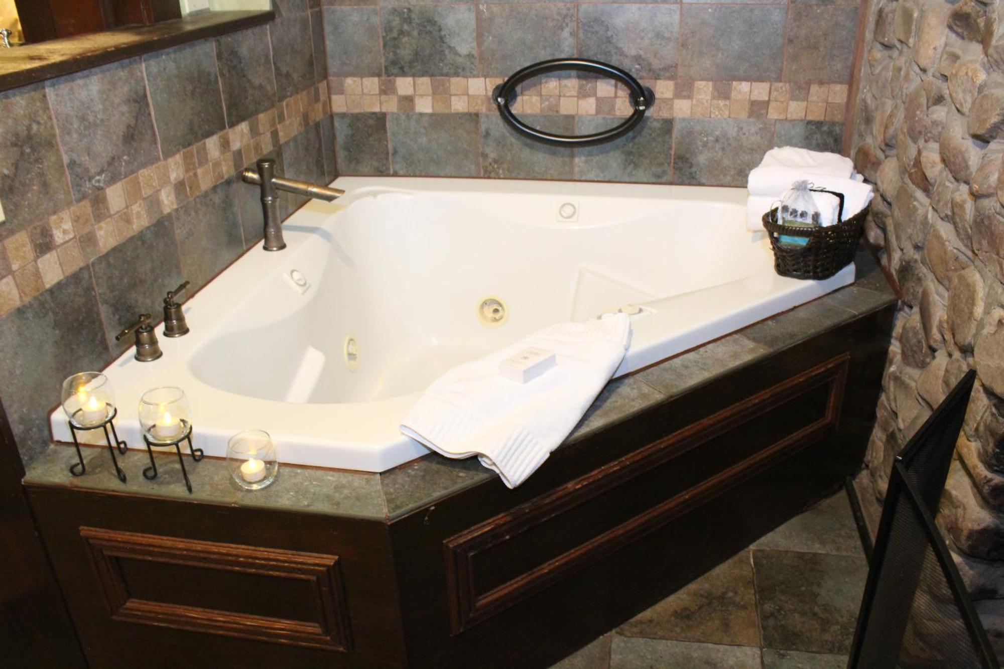 Hilltop Manor B&B Hot Springs Dış mekan fotoğraf