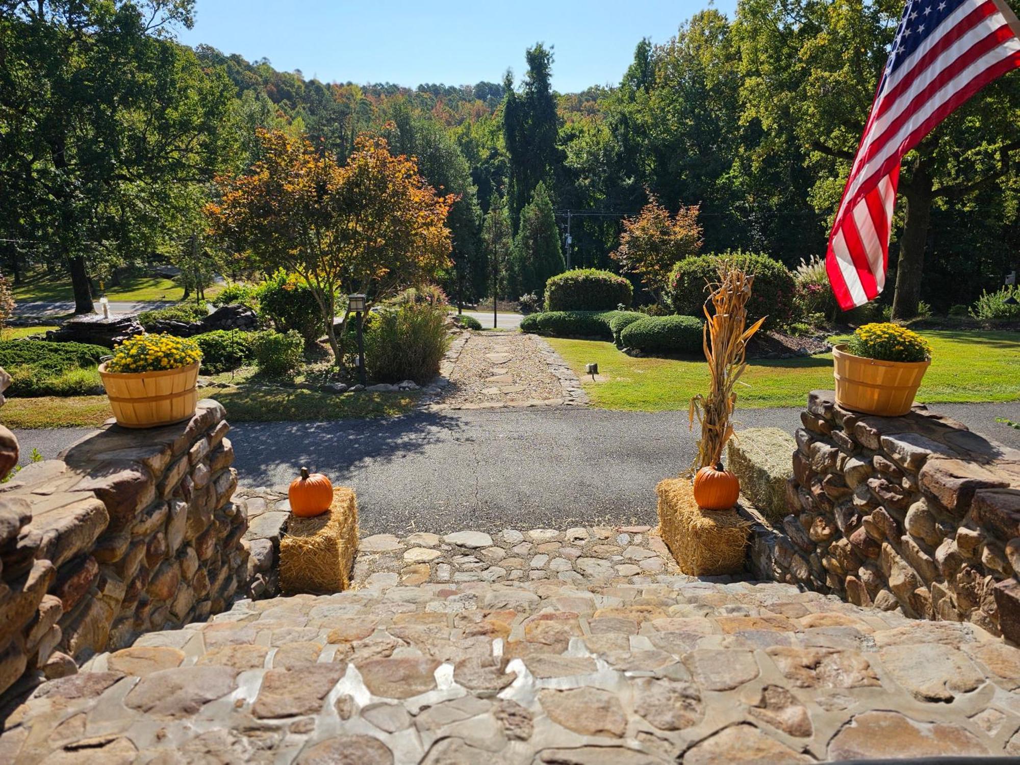 Hilltop Manor B&B Hot Springs Dış mekan fotoğraf